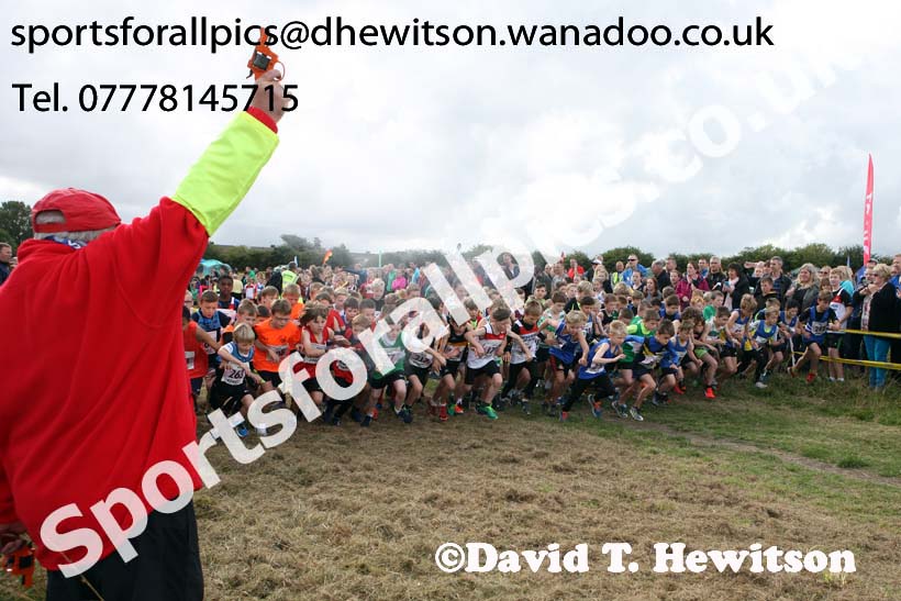 Boys under-11s Start Fitness NEHL, Wrekenton, Gateshead. Photo: David T. Hewitson/Sports for All Pics